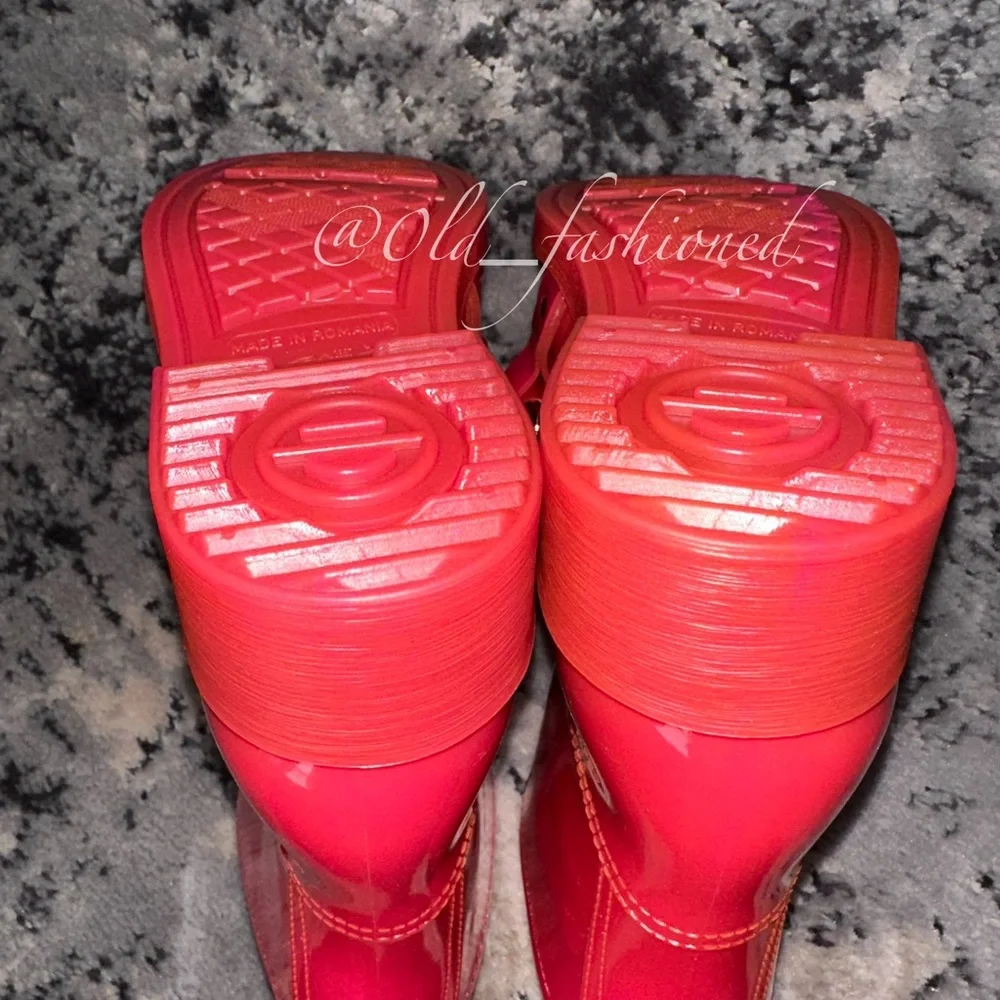 JW ANDERSON Chain Rain Boots